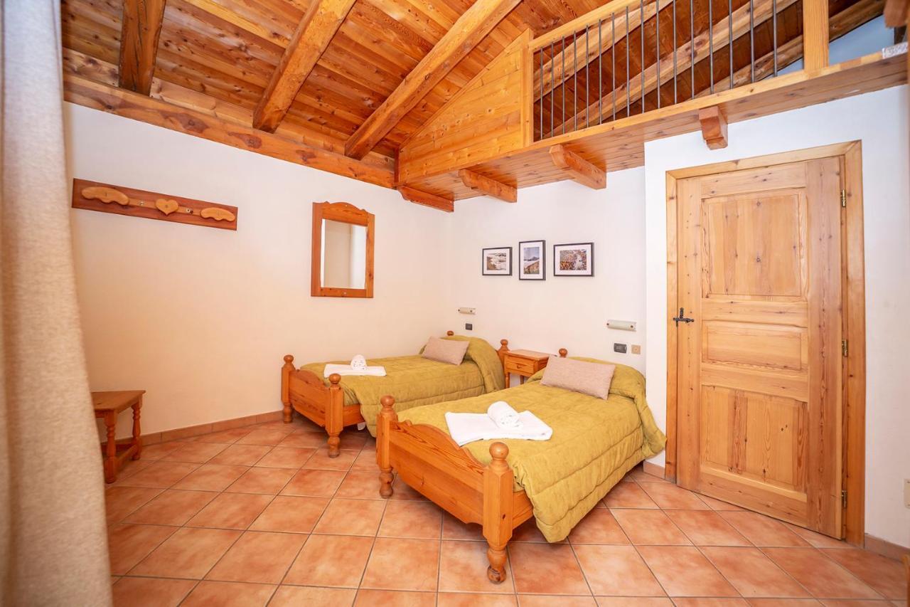 Residence Cascina Genzianella Oulx Εξωτερικό φωτογραφία